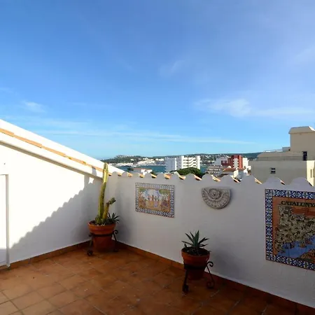 Caravel.les B303 L' Escala